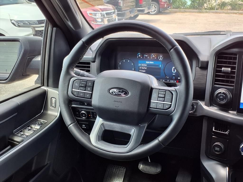 Used 2025 Ford F150 XLT w/ Equipment Group 302A MID RWD image 12