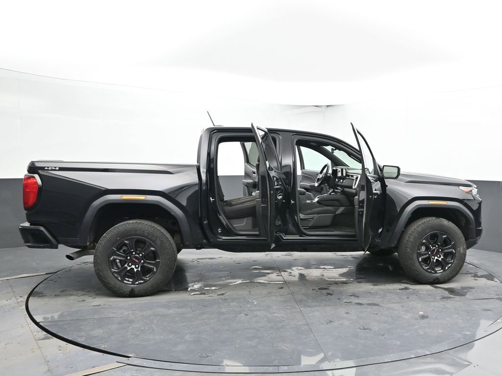 Used 2025 GMC Canyon Elevation image 77