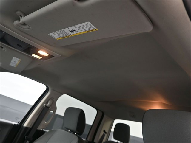 Used 2022 RAM 1500 Classic SLT image 2