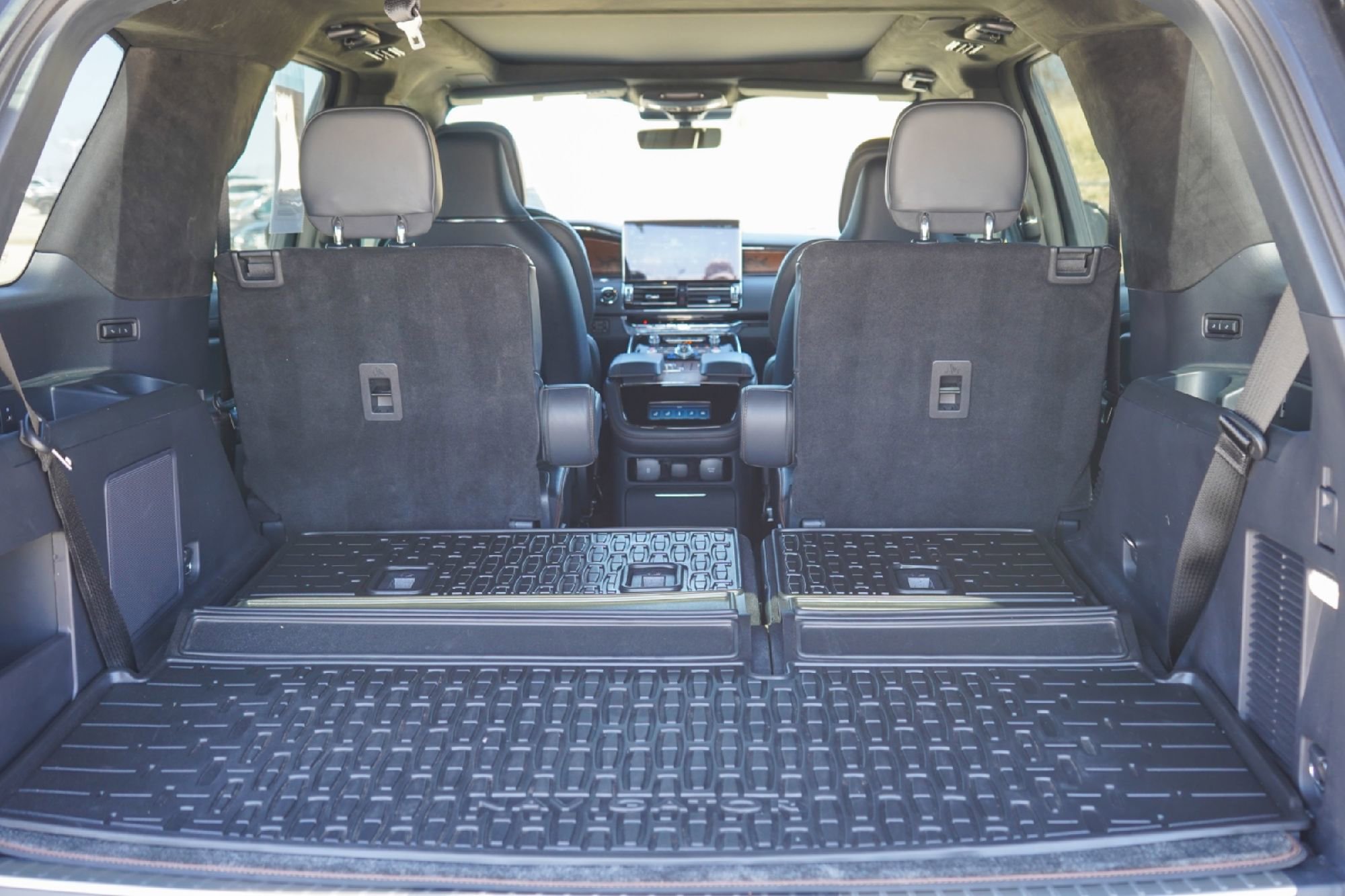 Used 2024 Lincoln Navigator Black Label image 22