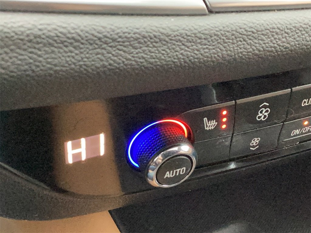 Used 2018 Buick Enclave Essence w/ Trailering Package image 27