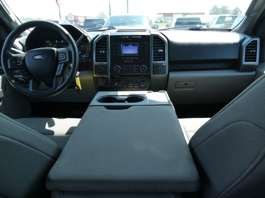 Used 2018 Ford F150 XLT w/ Trailer Tow Package image 19