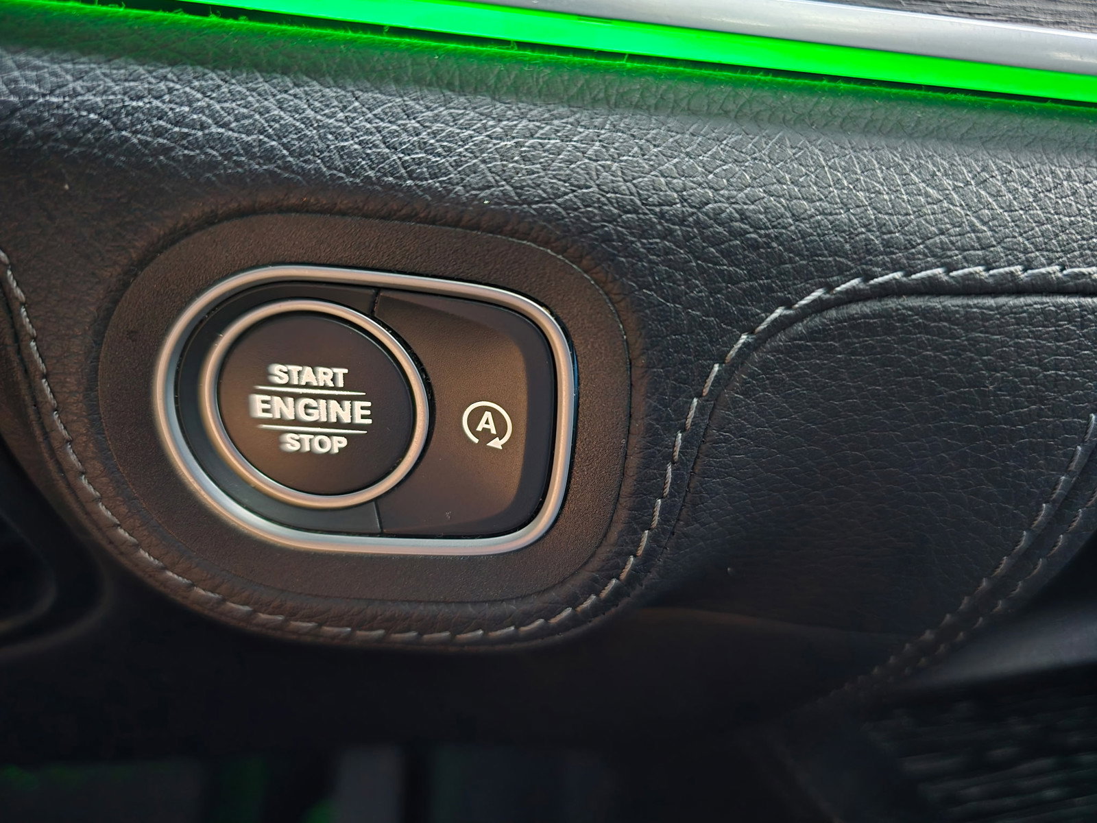 Used 2023 Mercedes-Benz GLE 350 w/ Premium Package image 28