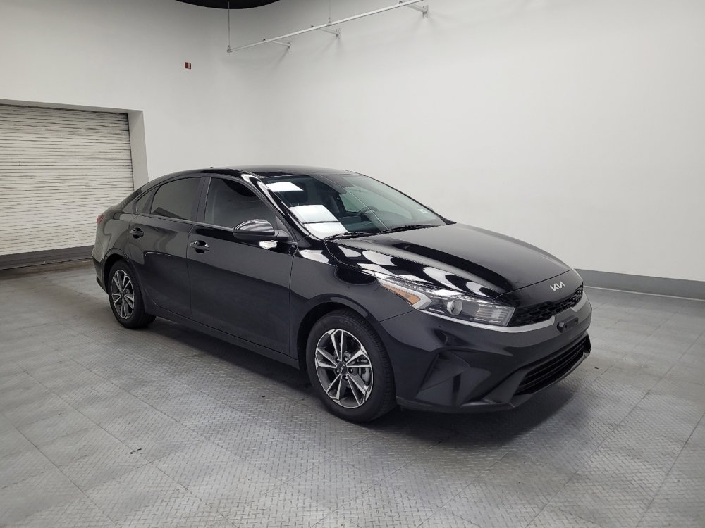 Used 2023 Kia Forte LXS image 11