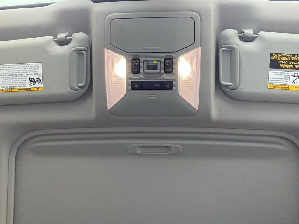 Used 2024 Toyota RAV4 XLE Premium image 38