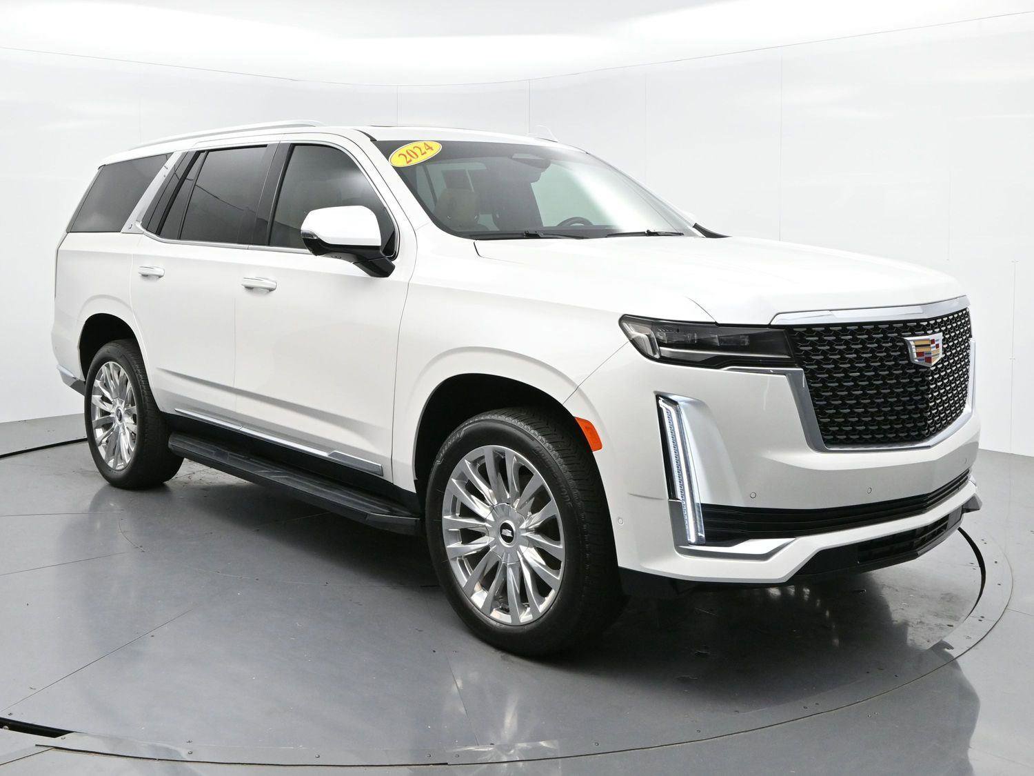 Certified 2024 Cadillac Escalade Premium Luxury w/ LPO, Floor Liner Package image 2