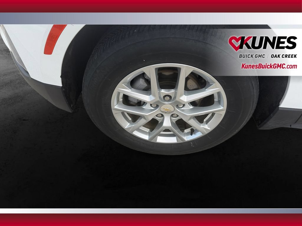 Used 2024 Chevrolet Equinox LT AWD/4WD image 13