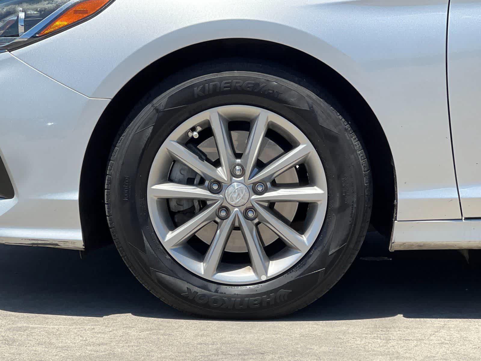 Used 2018 Hyundai Sonata SE FWD image 25