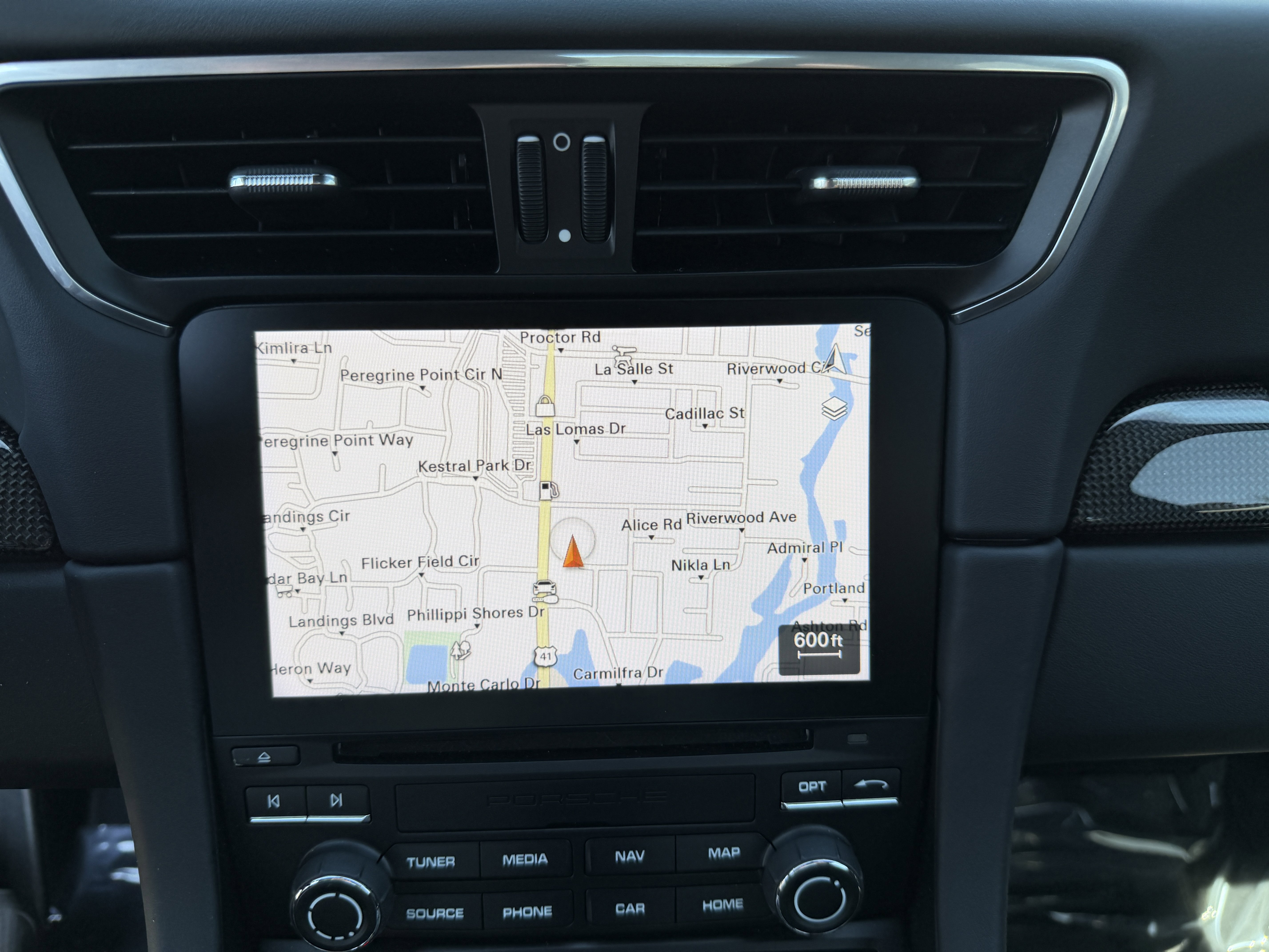 Certified 2017 Porsche 911 Turbo S image 24