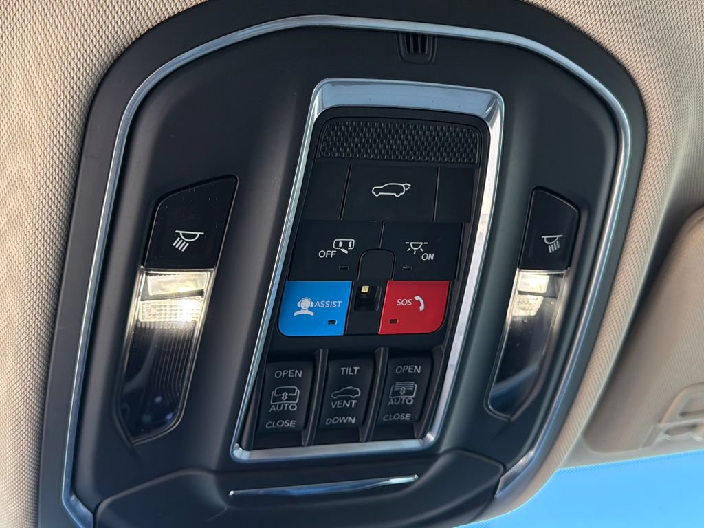 Used 2022 Jeep Grand Cherokee Limited AWD/4WD image 33