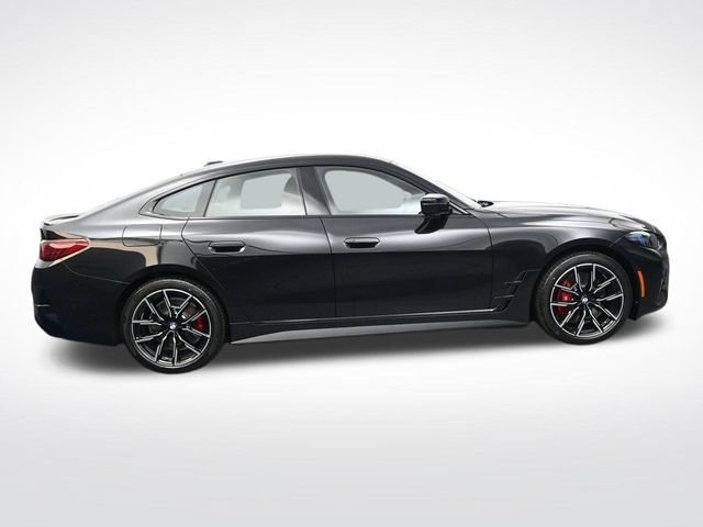 New 2026 BMW i4 eDrive40 w/ M Sport Package RWD image 3