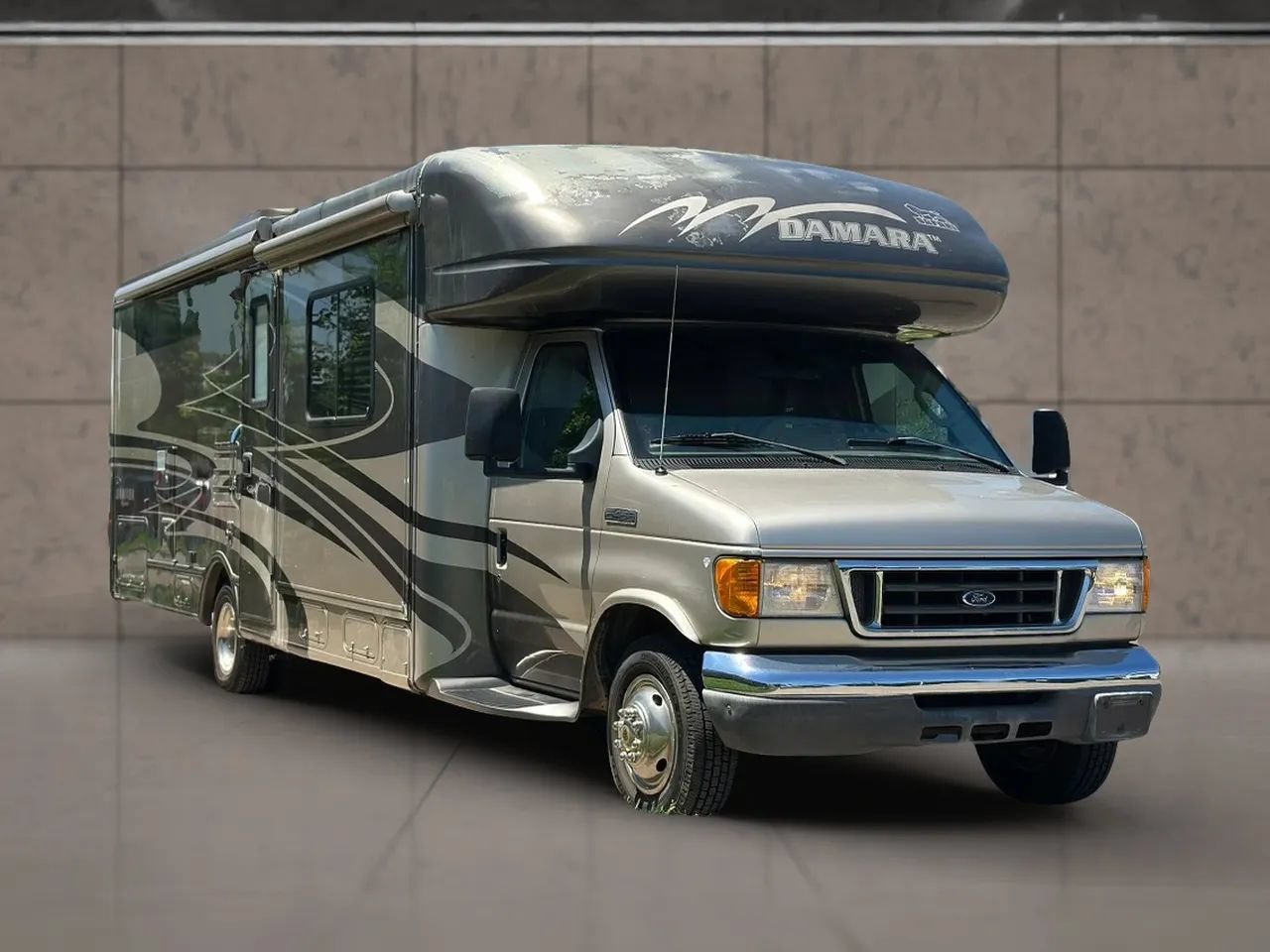 Used 2006 Ford E-450 and Econoline 450 RWD image 22