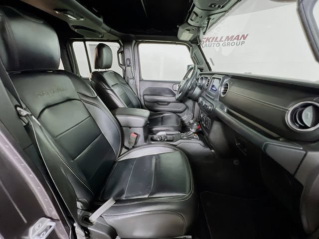 Used 2019 Jeep Wrangler Unlimited Sahara w/ Dual Top Group AWD/4WD image 39