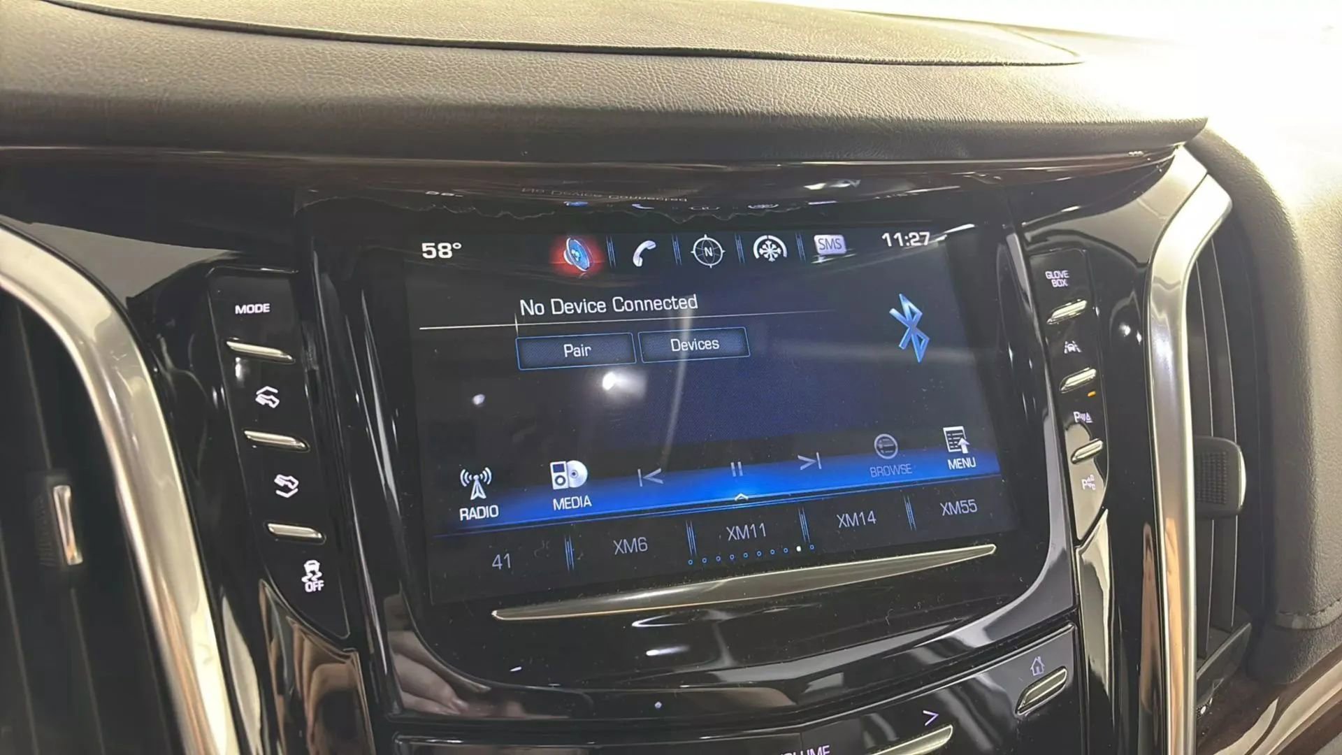 Used 2020 Cadillac Escalade Premium Luxury w/ LPO, Radiant Package image 21