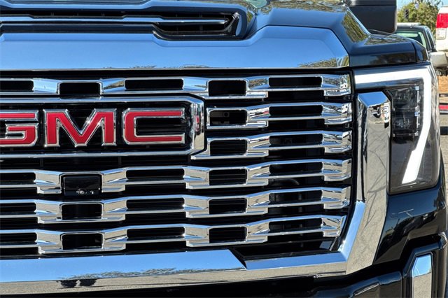Used 2024 GMC Sierra 2500 Denali w/ Denali Reserve Package image 49