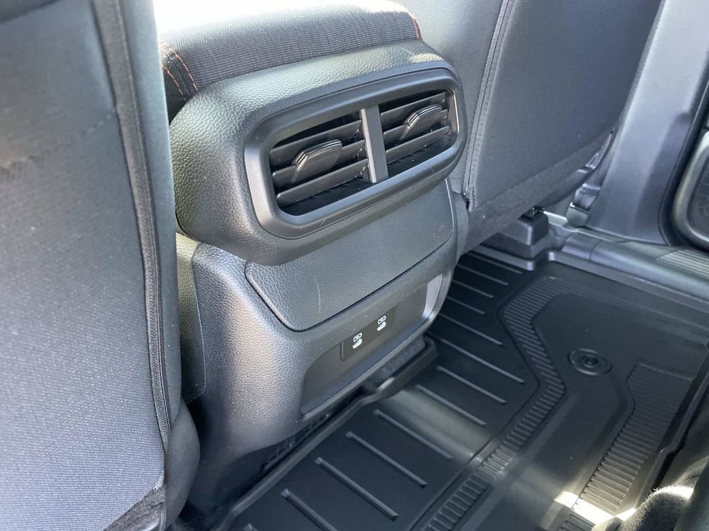 New 2026 Honda Pilot Sport image 13