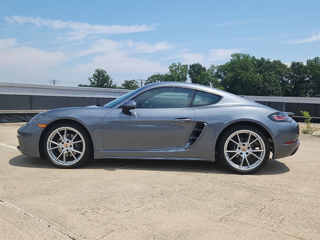New 2025 Porsche 718 Cayman image 2