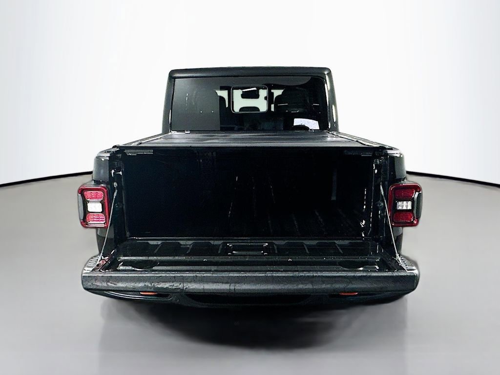 New 2025 Jeep Gladiator Mojave image 16