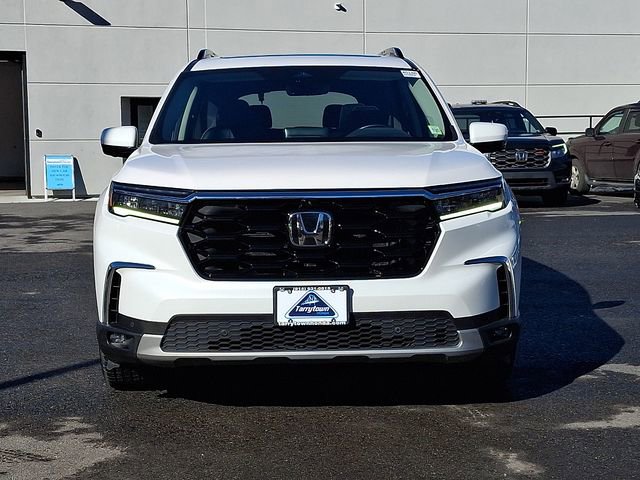 Certified 2023 Honda Pilot Elite image 2
