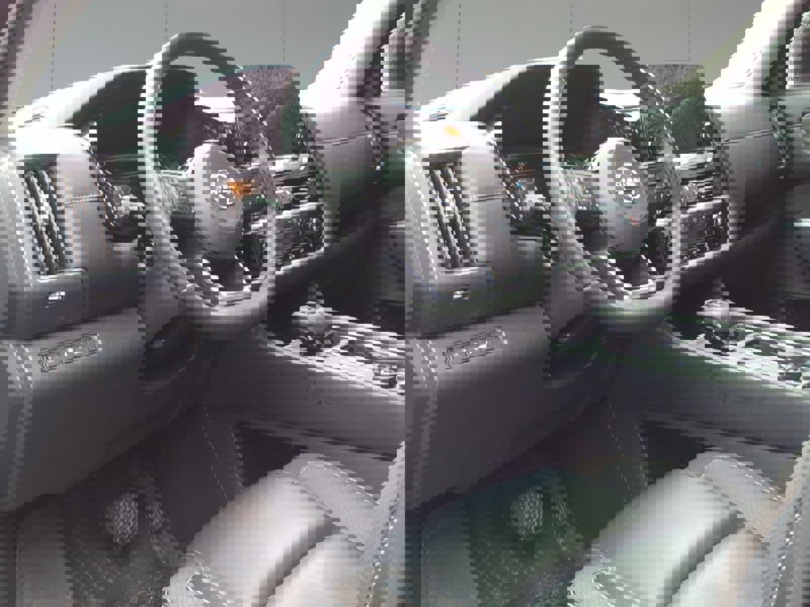 Used 2023 Nissan Pathfinder SL w/ SL Premium Package image 8