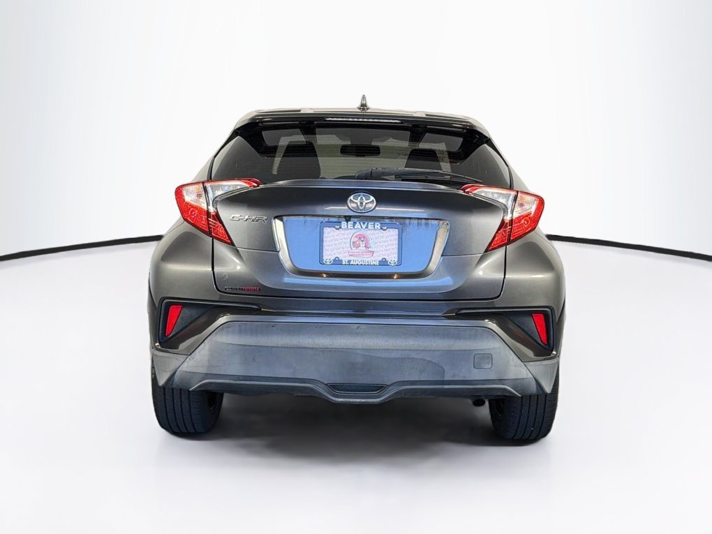 Used 2018 Toyota C-HR XLE FWD image 8
