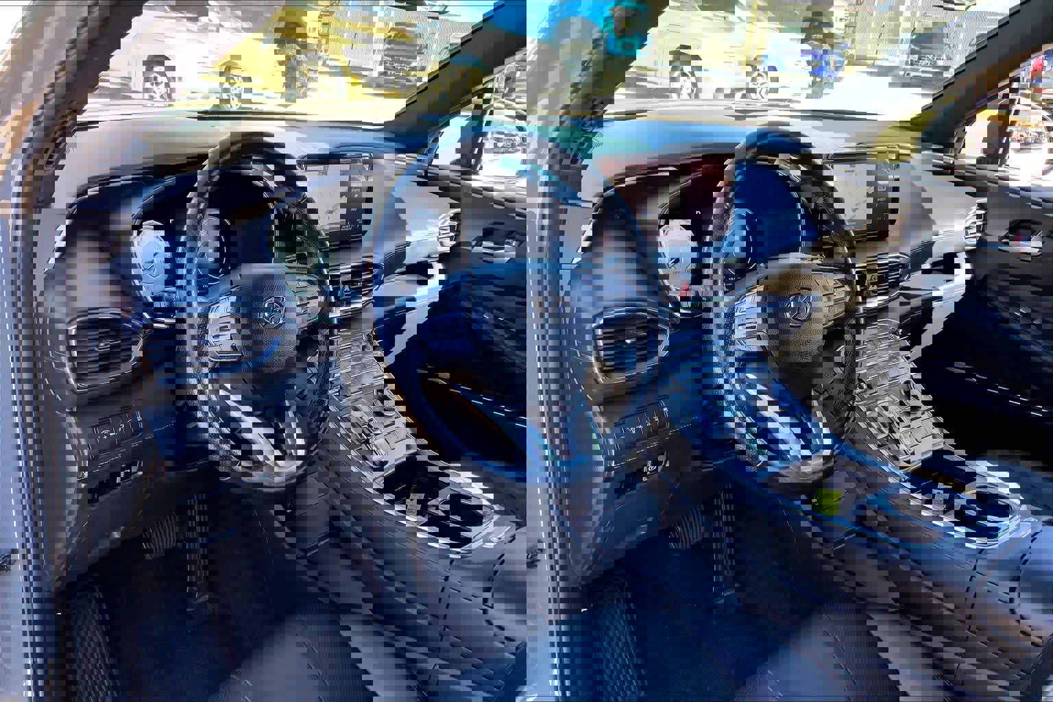 Used 2023 Hyundai Santa Fe Calligraphy w/ Cargo Package image 17