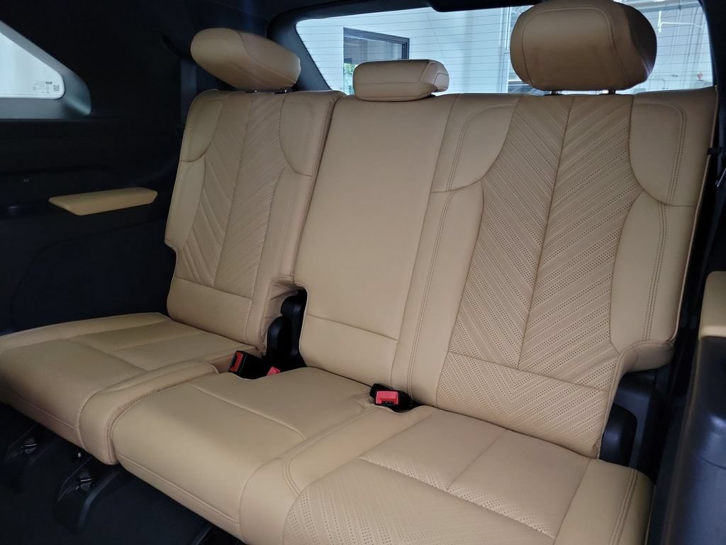 Used 2025 Cadillac Escalade IQ Sport 2 AWD/4WD image 13