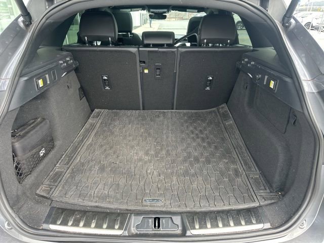 Used 2024 Jaguar F-PACE R-Dynamic S image 19