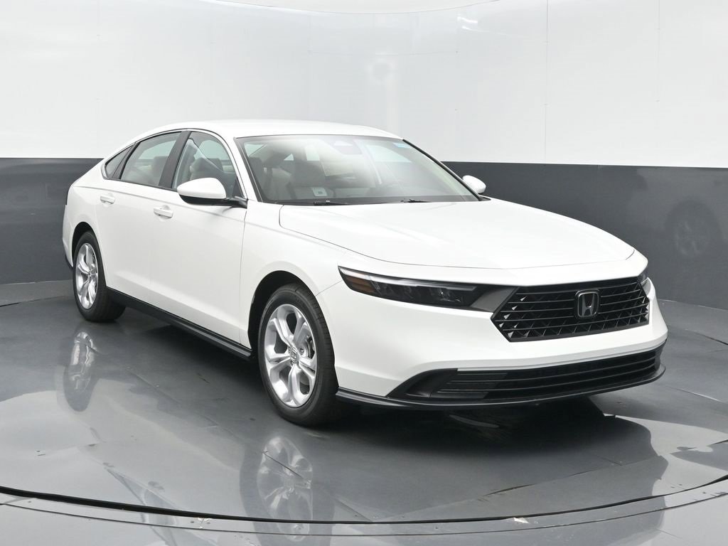 New 2025 Honda Accord LX image 2