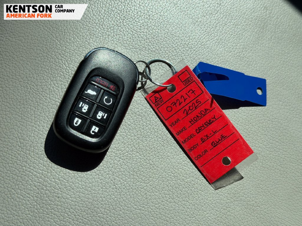 Used 2025 Honda Odyssey EX-L image 40