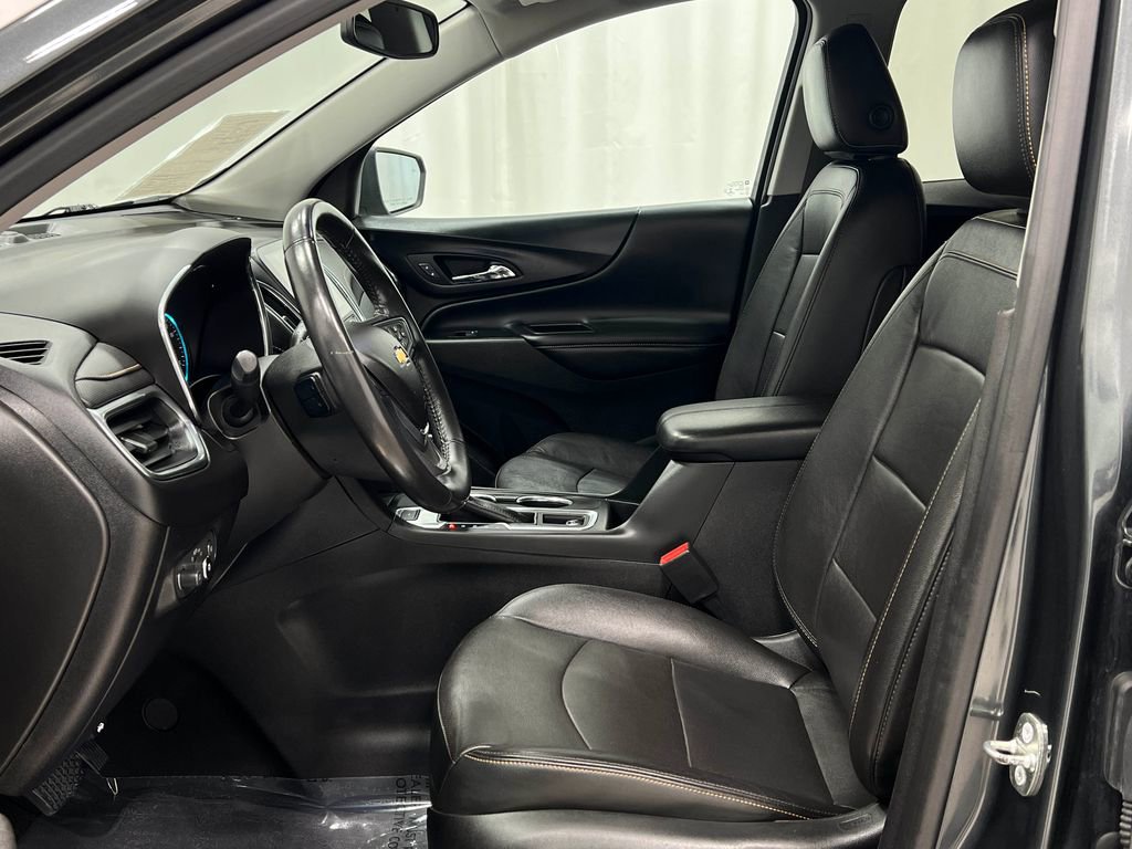 Used 2018 Chevrolet Equinox Premier AWD/4WD image 13