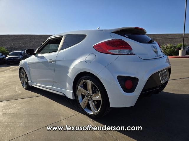 Used 2015 Hyundai Veloster Turbo FWD image 4