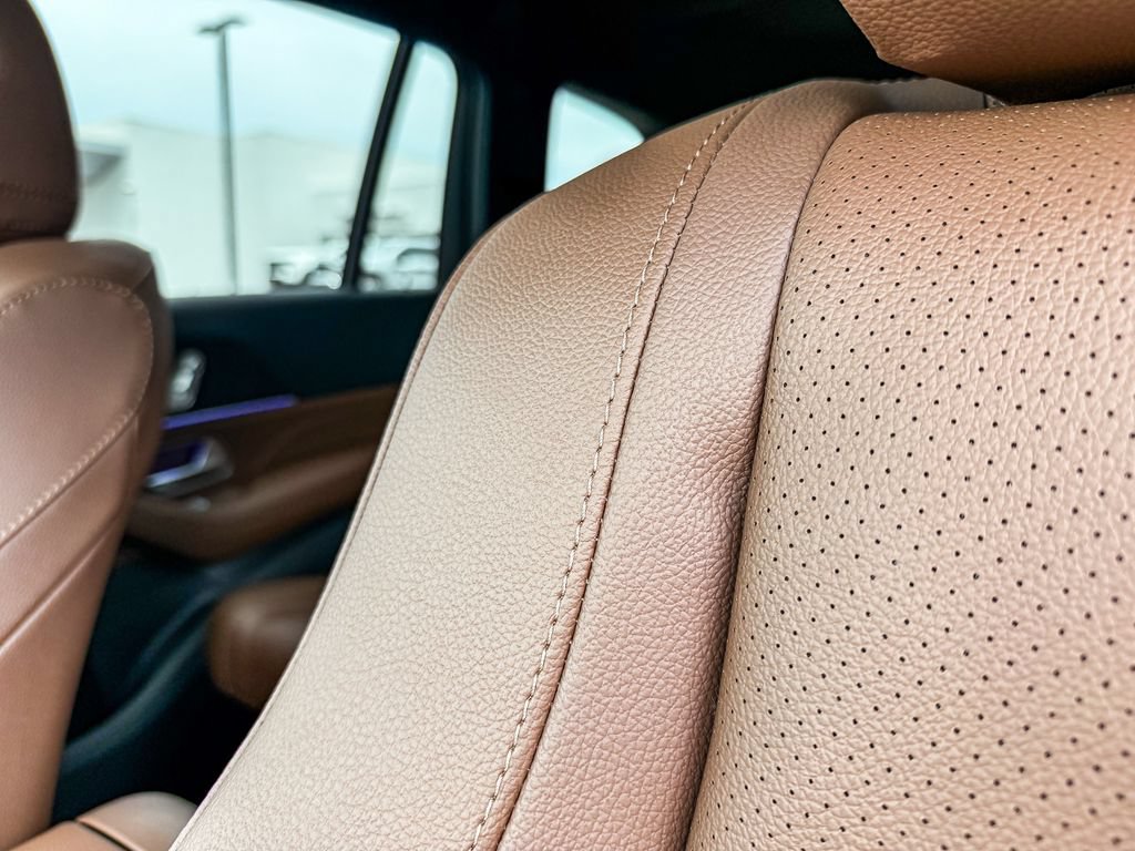 New 2026 Mercedes-Benz GLS 450 4MATIC image 22
