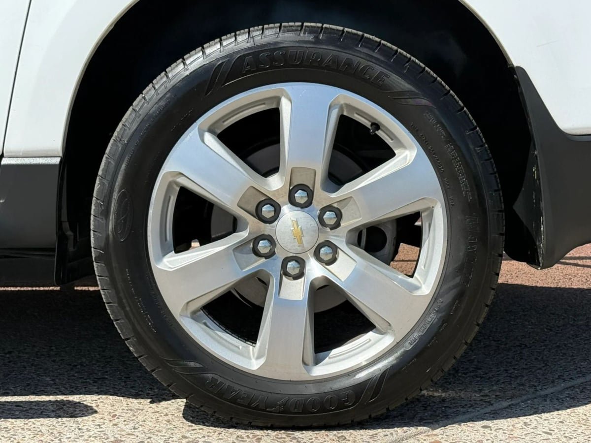 Used 2016 Chevrolet Traverse LTZ w/ LPO, 'HIT The Road' Package FWD image 27