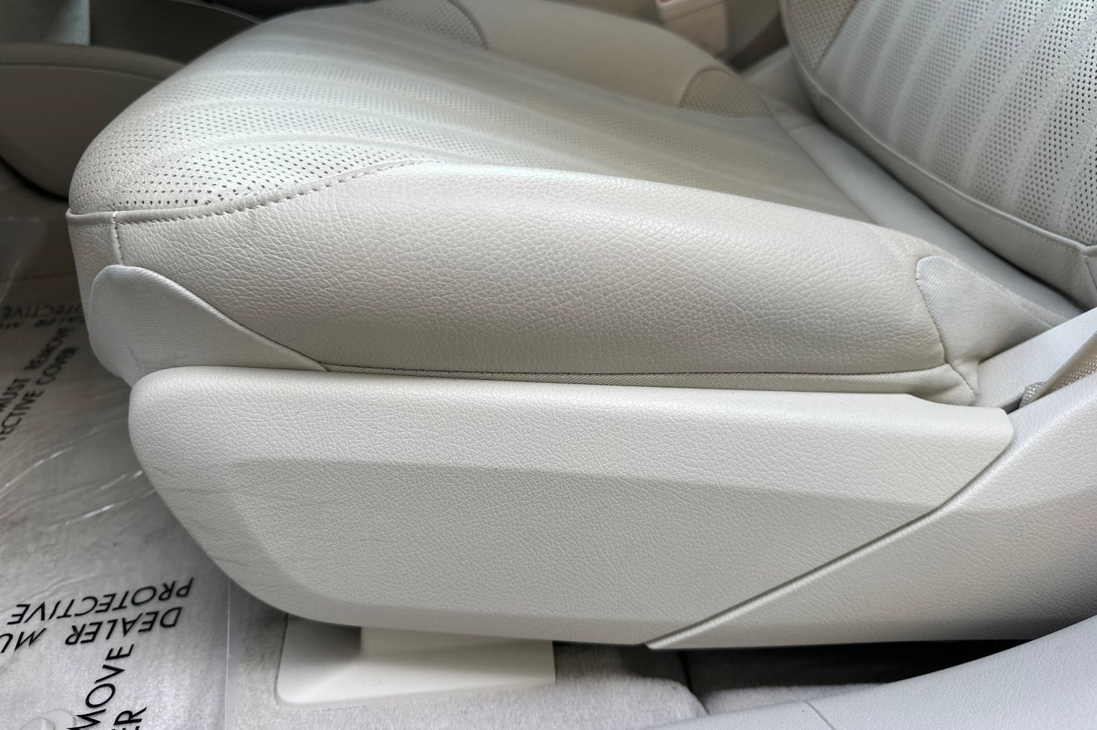 Used 2023 Mercedes-Benz EQS 580 4MATIC Sedan image 14