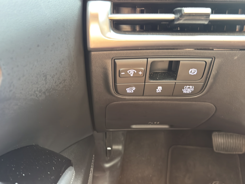 Used 2025 Hyundai Tucson Limited AWD/4WD image 22