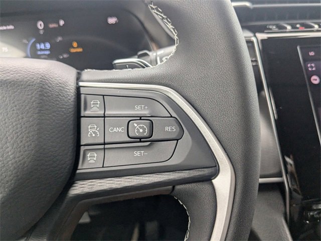 New 2025 Jeep Grand Cherokee L Laredo image 25