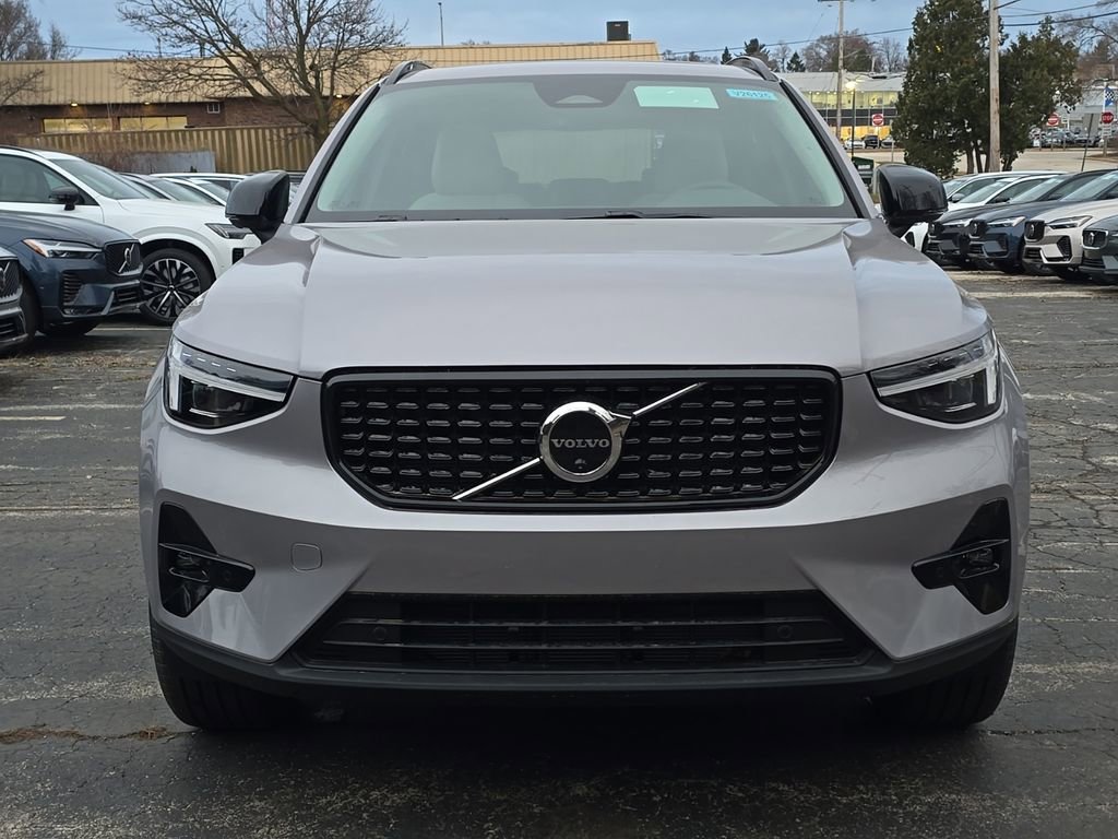 New 2026 Volvo XC40 B5 Ultra w/ Climate Package AWD/4WD image 2