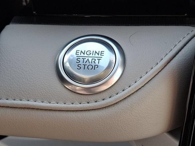 New 2026 Lincoln Nautilus Premier w/ Jet Appearance Package AWD/4WD image 10