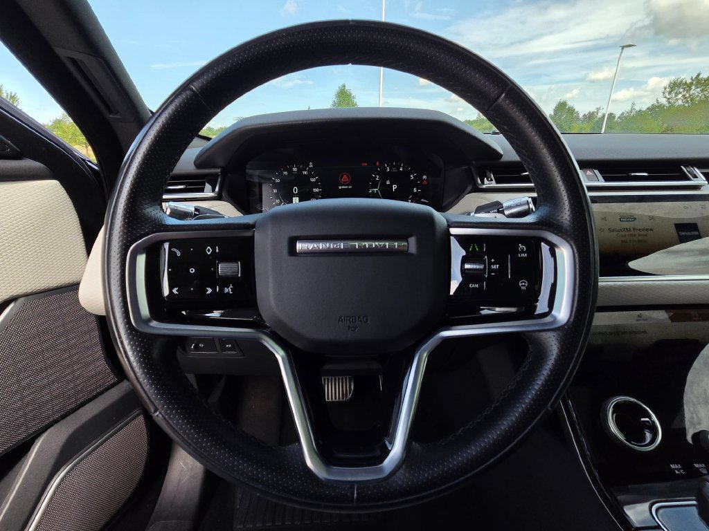Used 2021 Land Rover Range Rover Velar R-Dynamic S AWD/4WD image 18