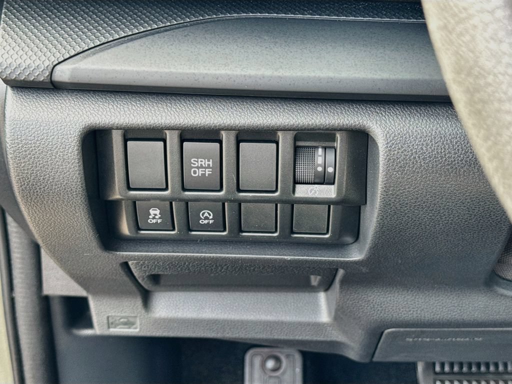 Certified 2023 Subaru Forester AWD/4WD image 6