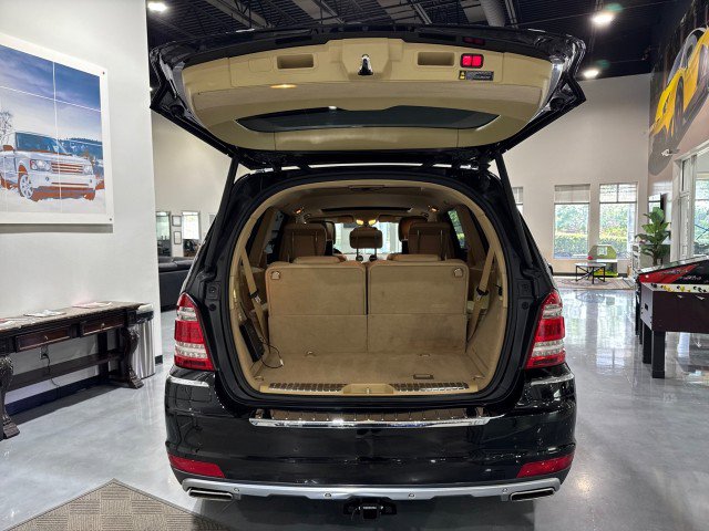 Used 2012 Mercedes-Benz GL 450 4MATIC image 11