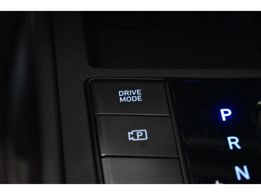 New 2025 Hyundai Elantra Sport image 61