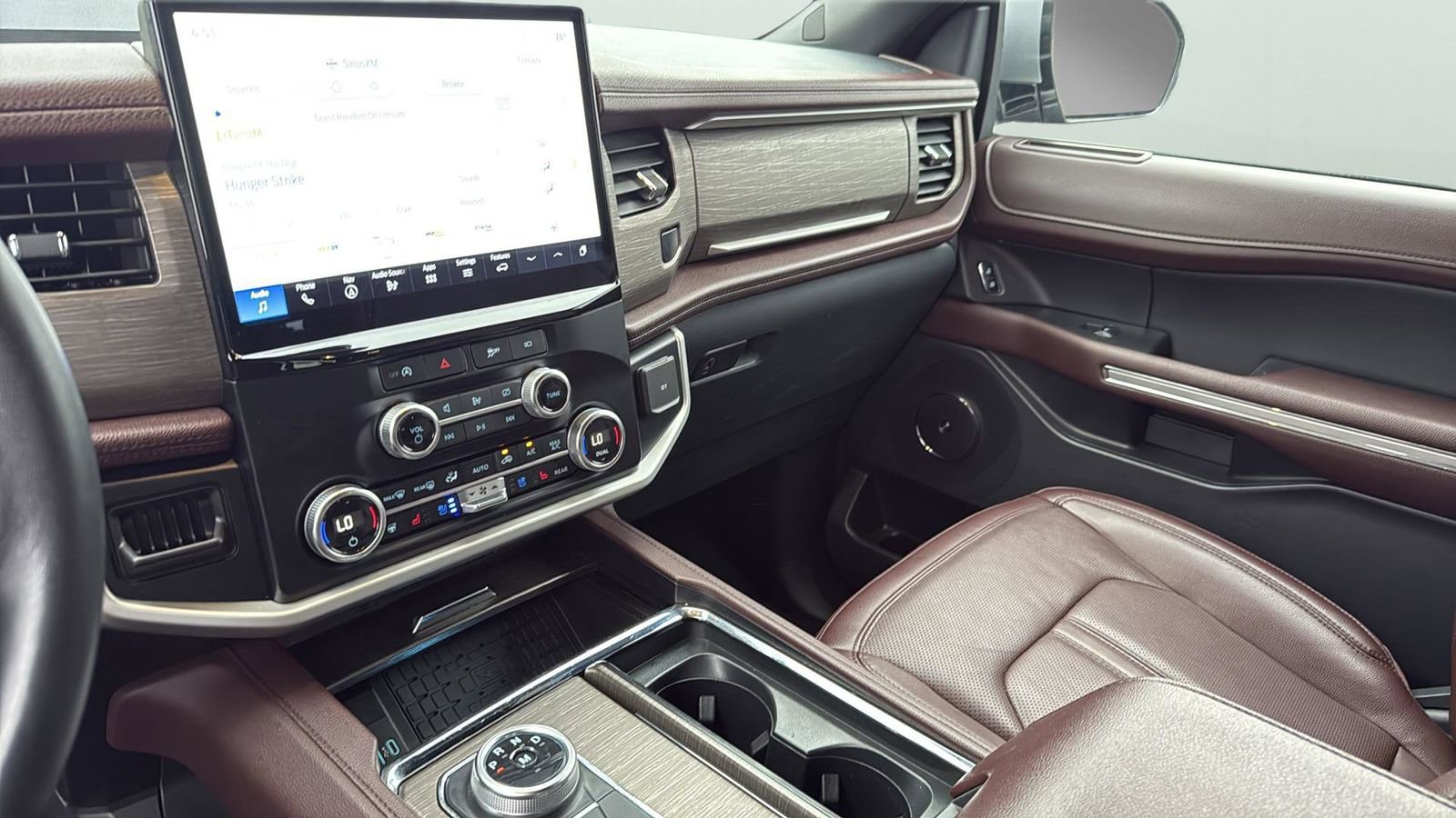 Certified 2024 Ford Expedition Limited image 20