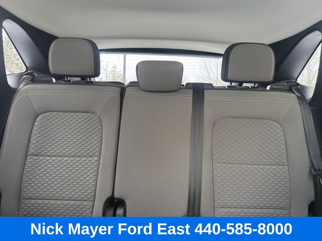 Used 2022 Ford Escape SE image 18