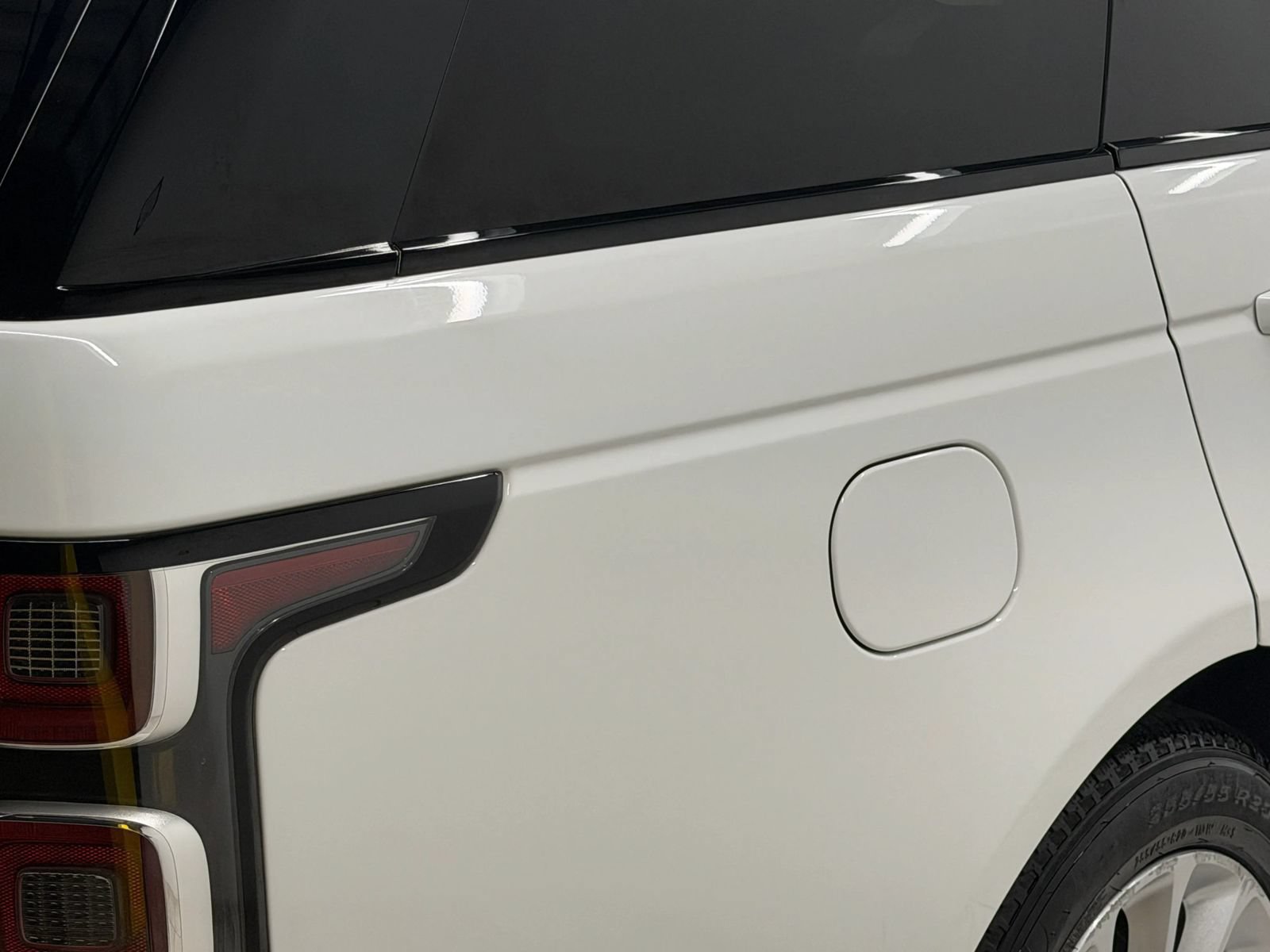 Used 2020 Land Rover Range Rover HSE AWD/4WD image 10