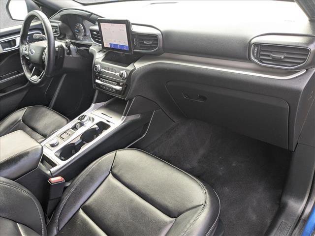 Used 2020 Ford Explorer XLT w/ Equipment Group 202A image 21