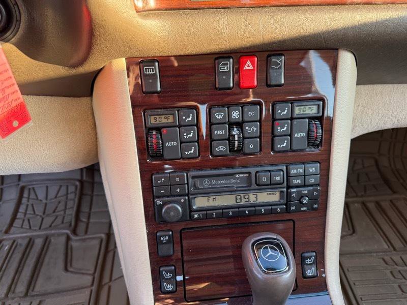 Used 1995 Mercedes-Benz S 320 image 41