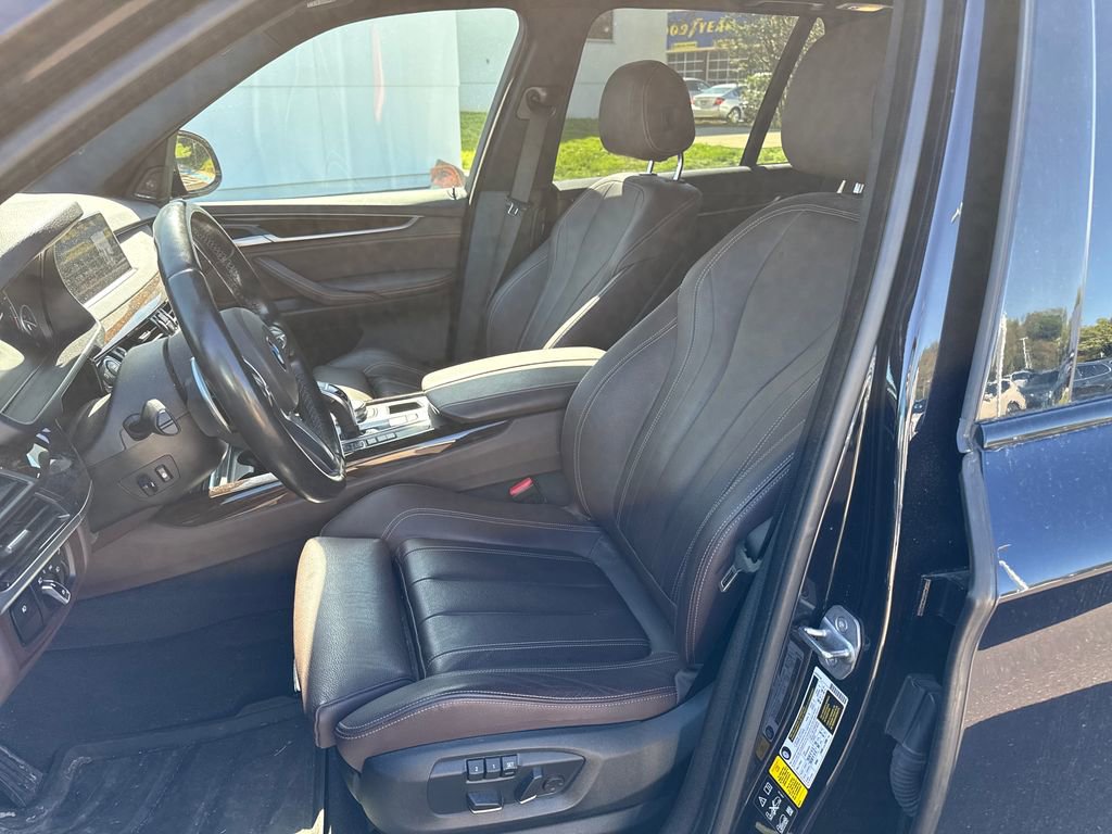 Used 2017 BMW X5 xDrive35i AWD/4WD image 9