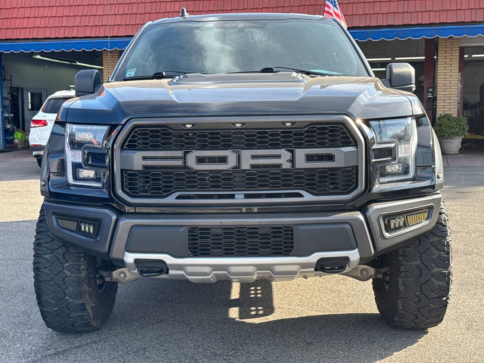 Used 2020 Ford F150 Raptor w/ Equipment Group 801A Mid image 3